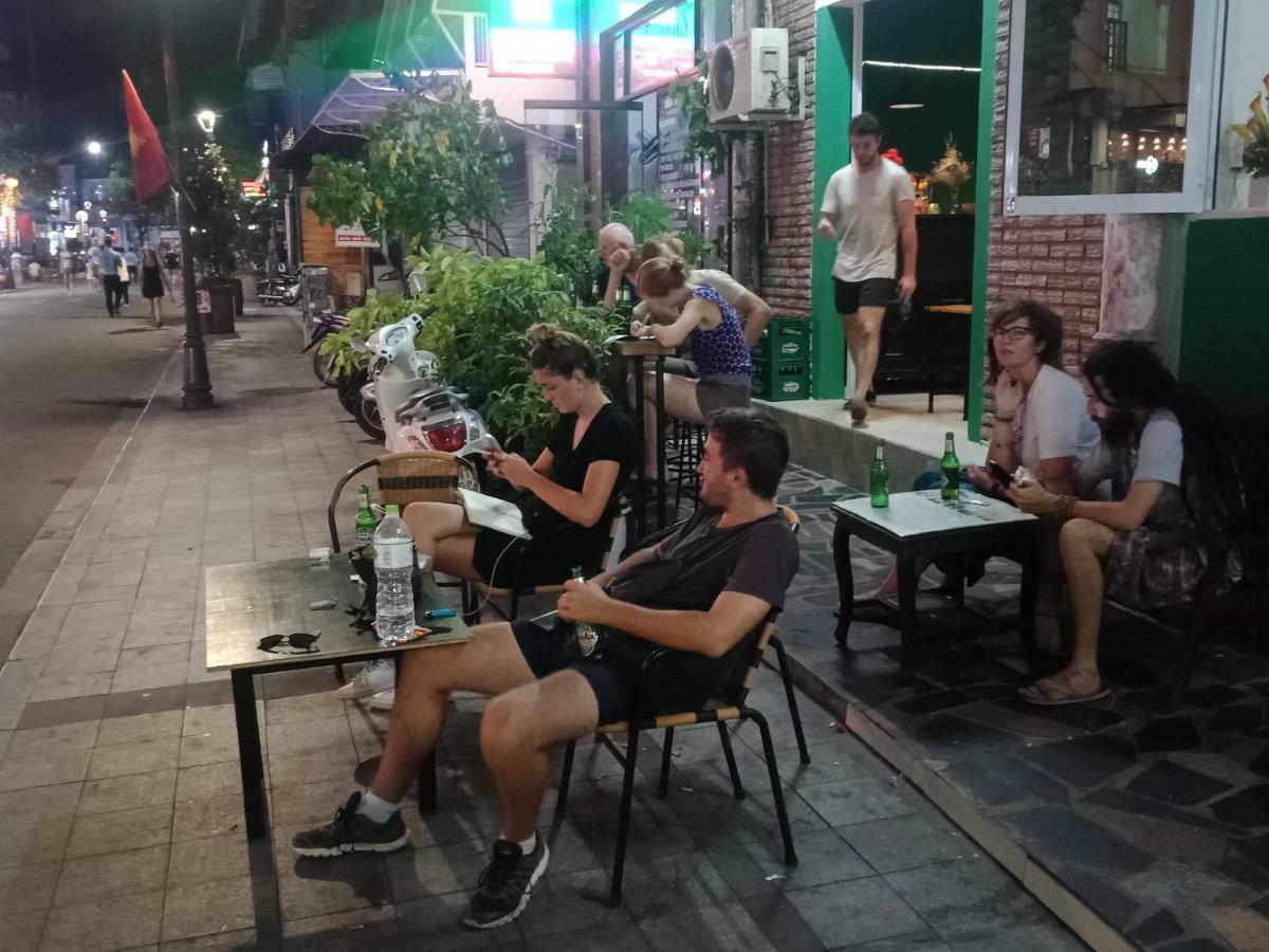 Hue Melody Hostel Exterior photo